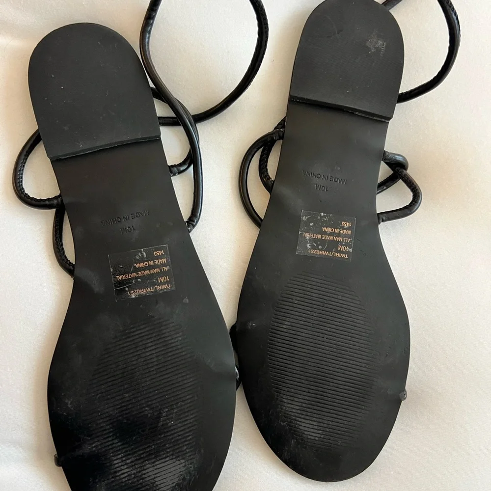 Steve Madden Black Lace-Up Minimalist Flat Sandals - Picture 3 of 9
